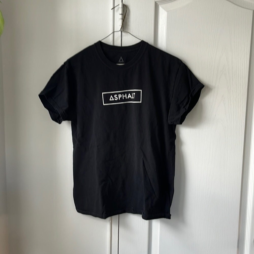 Black graphic tee, size: medium